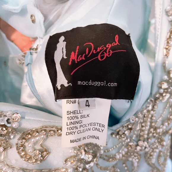 Prom dress - Picture 3 of 3